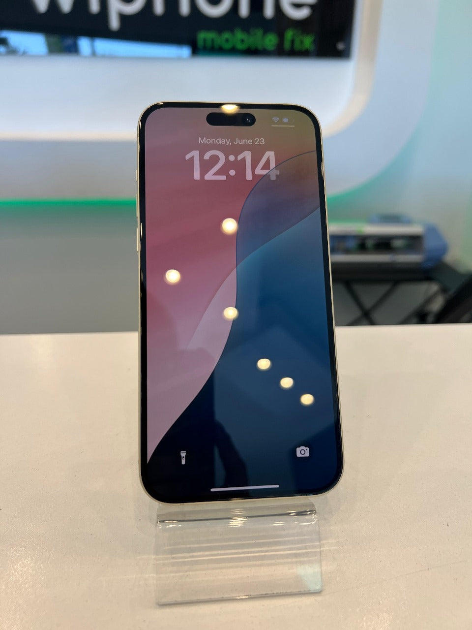 iPhone 15 Plus 128GB Amarillo (Condición Buena)